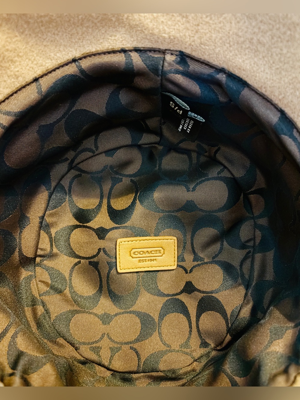 Coach Wool Bucket Hat in Camel with Decorative Turn Lock Band - Picture 4 of 9